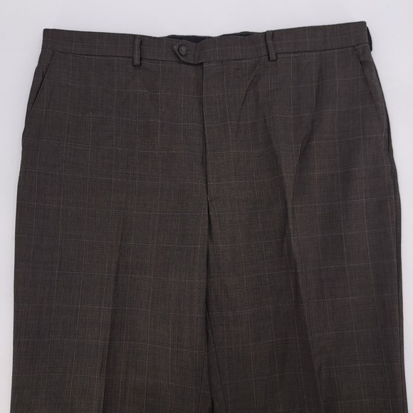 Jos A Bank Mens 46L Plaid Wool Traveler's 2 Piece Suit Windowpane Pants 41x31 - Picture 13 of 16